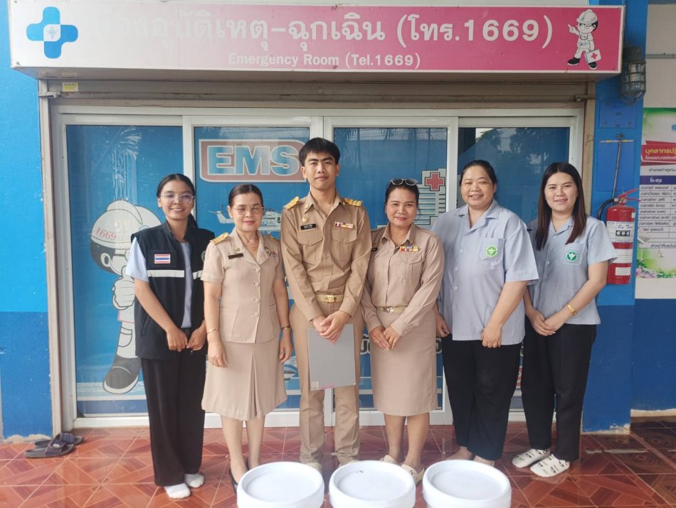 เมื่อวันที่ 6 กรกฏาคม 2569 องค์การบริหารส่วนตำบลรามราช มอบทรายอะเบทให้กับโรงพยาบาลส่งเสริมสุขภาพตำบลรามราช จำนวน 3 ถัง โรงพยาบาลส่งเสริมสุขภาพตำบลหนองไฮ จำนวน 3 ถัง และโรงพยาบาลส่งเสริมสุขภาพตำบลบ้านโพน จำนวน 3 ถัง เพื่อใช้ในการกำจัดลูกน้ำยุงลาย อันเป็นการป้องกันควบคุมโรคไข้เลือดออก